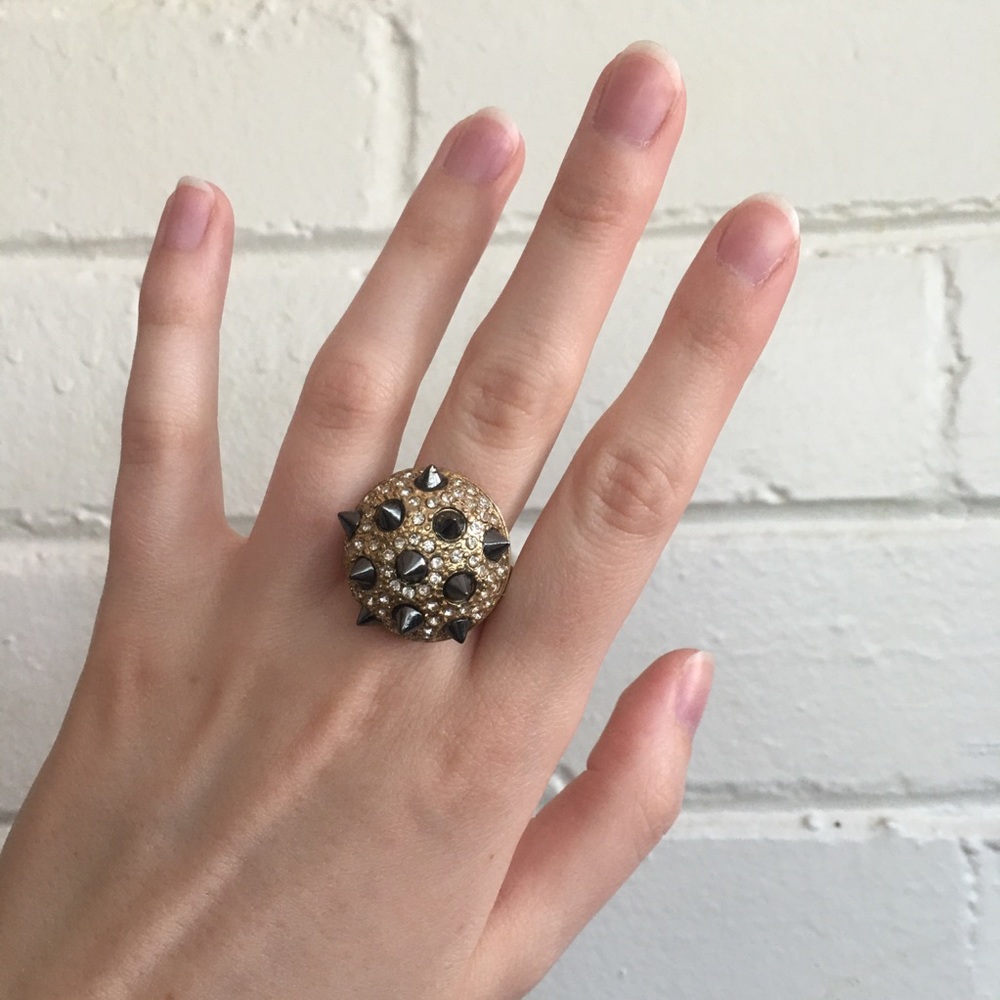 Circular cocktail ring